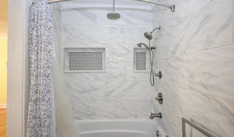 608 Academy St, Batesburg, SC 29006