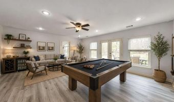 62 Applewood Ln, Acworth, GA 30101
