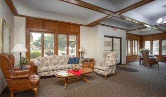 1415 Lake St 114, Alexandria, MN 56308