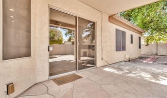 382 N ASHLEY Dr, Chandler, AZ 85225