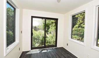 445 County Rd, Becket, MA 01223