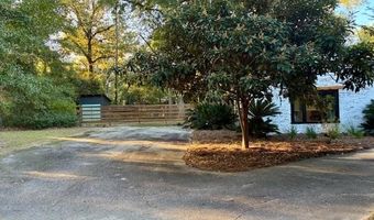 1600 Dogwood Dr, Bainbridge, GA 39819