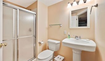 2606 McKenna Blvd, Madison, WI 53711