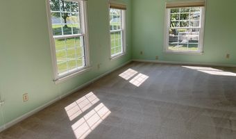 907 King Ridge Dr, Ashland, OH 44805