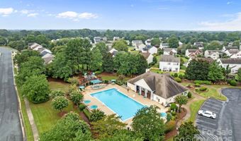2143 Kaybird Ln, Charlotte, NC 28270