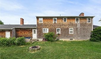 9 Plantation Dr, Cumberland, RI 02864
