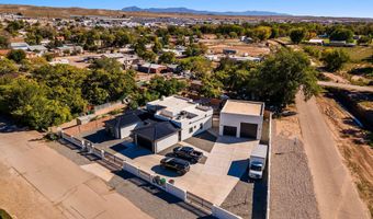 328 Camino Siete Rd SW, Albuquerque, NM 87105