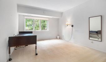 2115 Nature Cove Ct 206, Ann Arbor, MI 48104