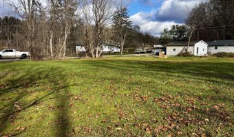 Echo Ln, Athens, OH 45710