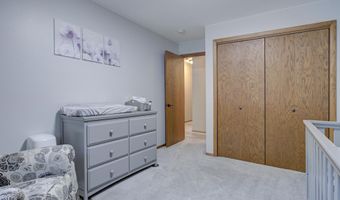 2901 S CARPENTER St, Appleton, WI 54913