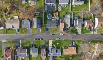 198 Arlington Ave, Aberdeen, NJ 07721