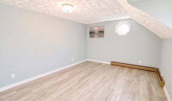 451 27th St, Allegan, MI 49010
