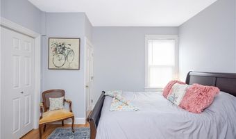 85 Mill St, Newport, RI 02840