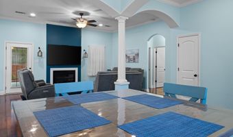 2100 Parkview Cv, Biloxi, MS 39532