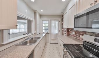 30 S Muhlenberg St, Allentown, PA 18104
