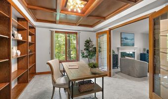 3427 E Dobson Pl, Ann Arbor, MI 48105