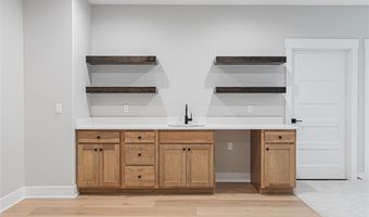 815 S Lakeview Way, Ashland, NE 68003