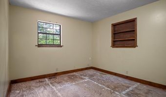 11326 E Brainerd Rd, Apison, TN 37302
