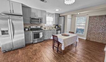924 Meadow Mead Dr, Allen, TX 75002
