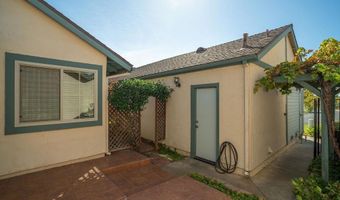 2429 Turnbridge Gln, Escondido, CA 92027