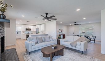 656 E MESQUITE Ave, Apache Junction, AZ 85119
