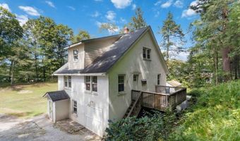 5 Fanwood Ct, West Milford, NJ 07421