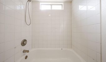 214 S RUSH Cir E, Chandler, AZ 85226