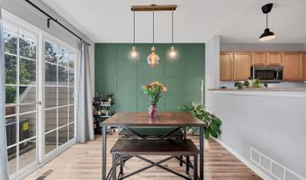 893 S Evanston Cir, Aurora, CO 80012