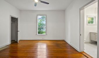 135 Holmes St, Barnesville, GA 30204