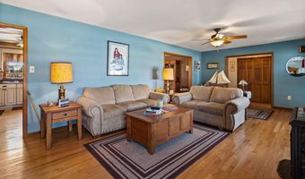 466 E Bay Ave, Barnegat, NJ 08005