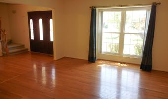 3020 Gallinger Dr, Ann Arbor, MI 48103