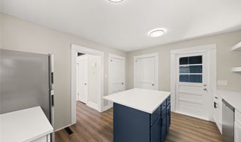 400 4th St SE, Altoona, IA 50009