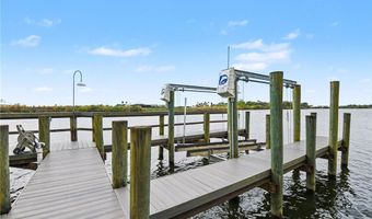 23150 N River Rd, Alva, FL 33920