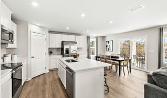 8011 Sterling Oaks Dr NW Plan: Woodford, Ash, NC 28420