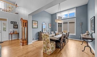 585 Burgess Cir, Aurora, OH 44202