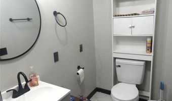 1108 Douglas St SE, Ardmore, OK 73401