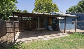 608 E Carter Ave, Apache, OK 73006
