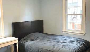 626 S IRVING St, Arlington, VA 22204