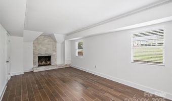 3408 Winterfield Pl, Charlotte, NC 28205