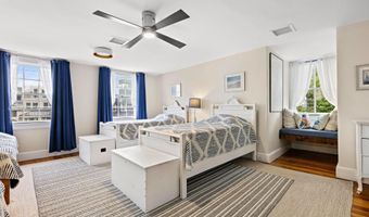 123 CORAL St, Beach Haven, NJ 08008