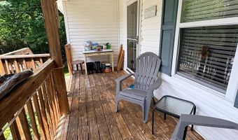 218 Central Ave, Ansted, WV 25812