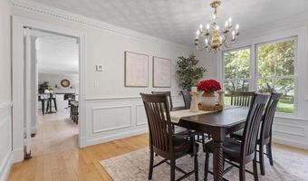 37 Concord Rd, Acton, MA 01720