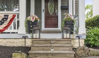922 Palmer Rd, Columbus, OH 43212