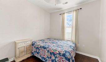 3992 Trade Royal Crossing Dr, Columbus, OH 43230