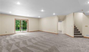 13842 Redwood St NW, Andover, MN 55304
