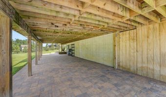 35 Gina Dr, Allentown, NJ 08501