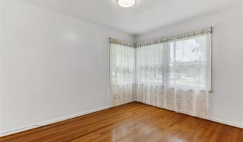 4359 Mohegan Dr, Affton, MO 63123