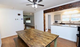 805 Mcrae Rd, Camden, SC 29020