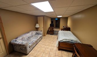 16 HIGHLAND Dr, Albion, PA 16401