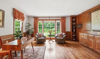 16 Storybrook Ln, Amherst, NH 03031
